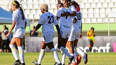 Dominica Women Football Players Walking
