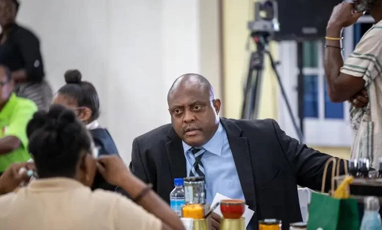 Hon. Ian Douglas