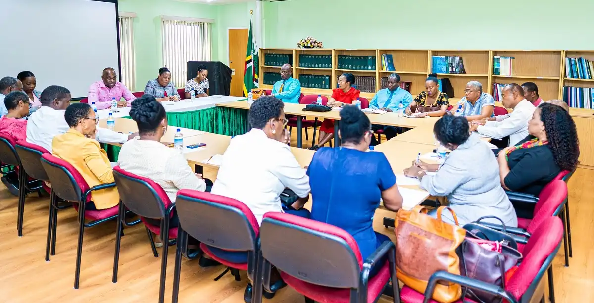 PM Skirrit with Secondary School Principals