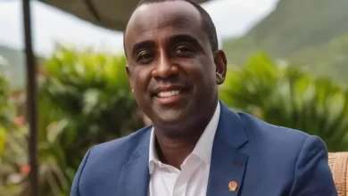 Fake Picture of Roosevelt Skerrit