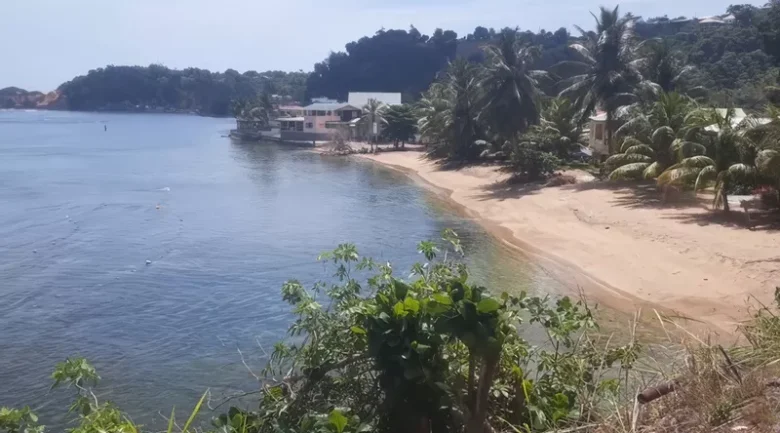 Calibishie Beach