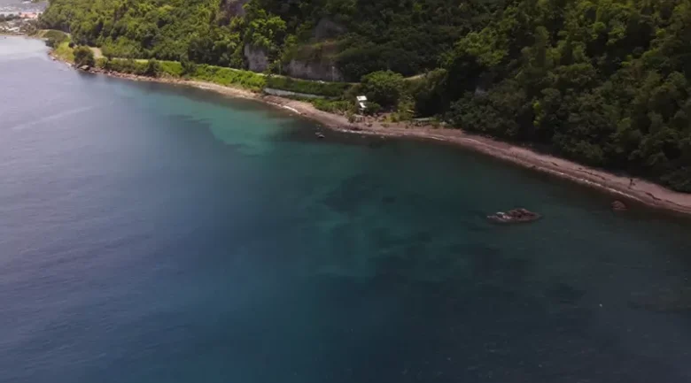 Champagne Bay