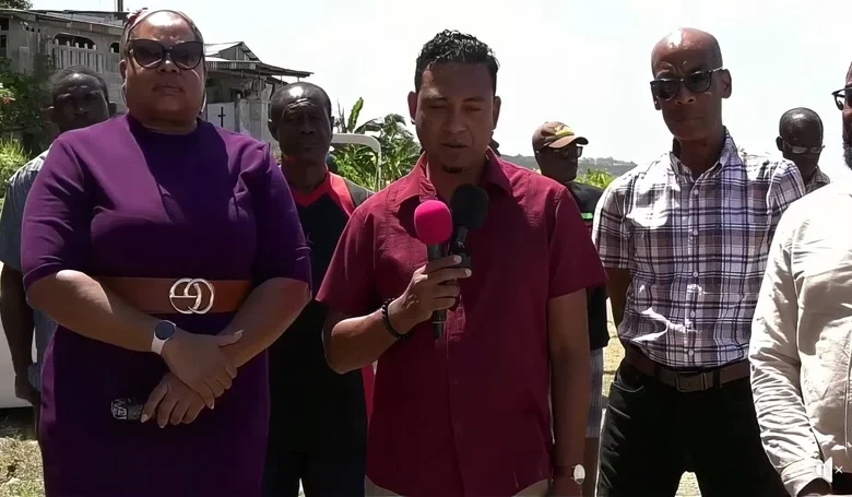 Contract Signing Ceremony for Boat Builders