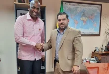 Prime Minister of the Commonwealth of Dominica, Hon. Roosevelt Skerrit, receives SE, Ambassador of Venezuela José D. Moros Savelli