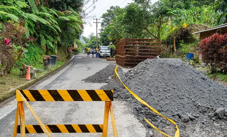 Works in the Village Belles Dominica